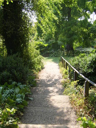 beth chatto gardens