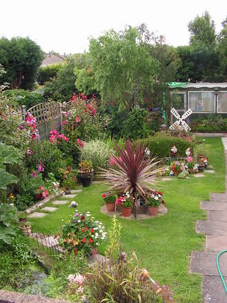 my garden in june/july 2007